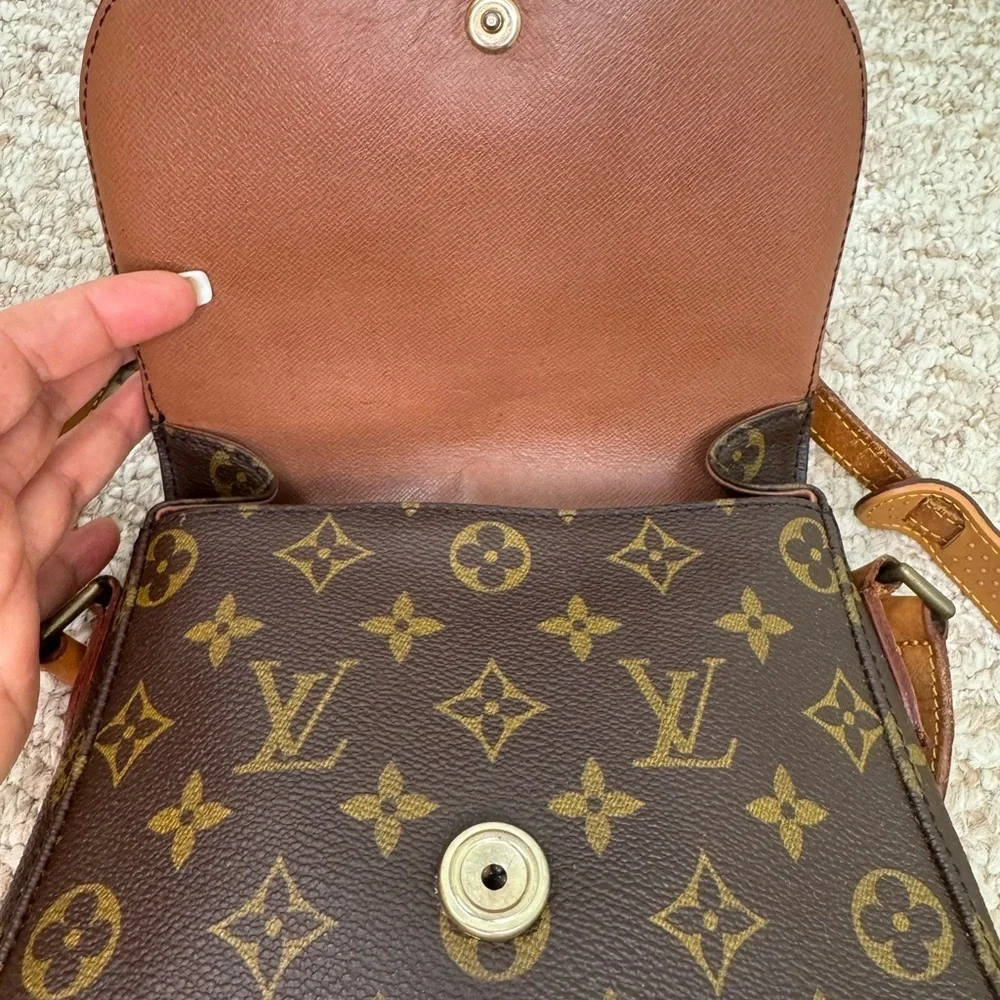 Louis Vuitton Monogram Saint Cloud PM. - Picture 14 of 17